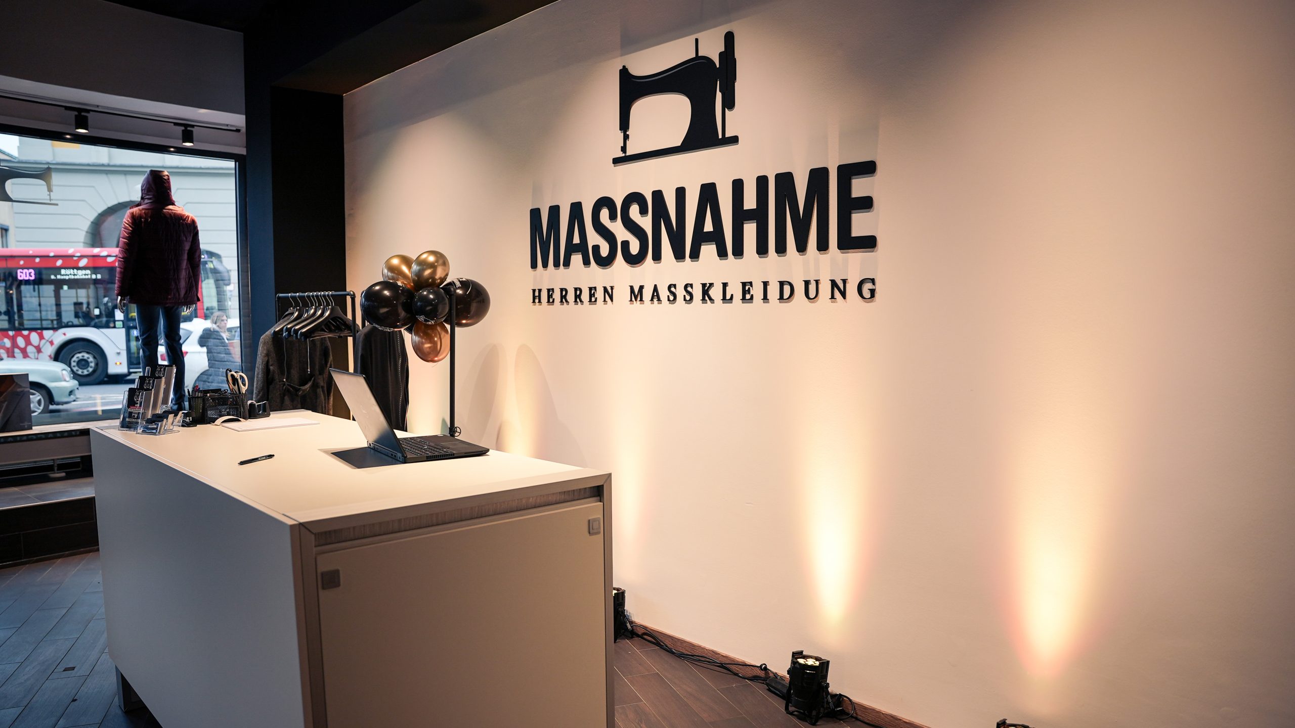 Massnahmne-Bonn_Eroffnung_BeAStarProductions-001